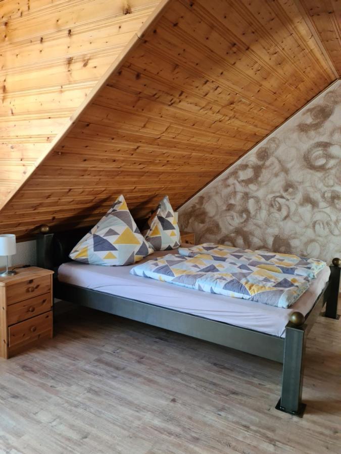 Gaestehaus Portugall Элленц-Польтерсдорф Экстерьер фото